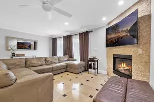 711 Island Ct, San Diego, CA 92109 - Photo 22