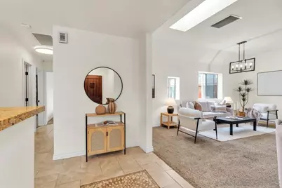 370 Wisconsin Ave, El Cajon, CA 92020 - Photo 14