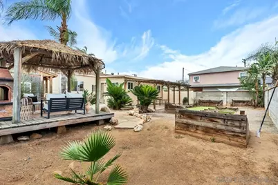  370 Wisconsin Ave, El Cajon, CA 92020 - Photo 44