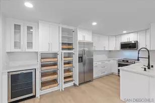 580 Camino De La Reina, San Diego, CA 92108 - Photo 4