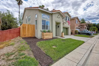  42066 Chestnut Dr, Temecula, CA 92591 - Photo 2