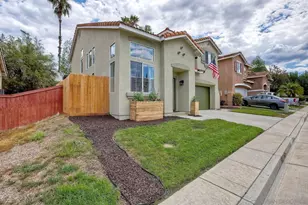 42066 Chestnut Dr, Temecula, CA 92591 - Photo 2