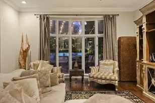 9757 Keeneland Row, La Jolla, CA 92037 - Photo 10