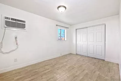  905 W Washington Ave, El Cajon, CA 92020 - Photo 10