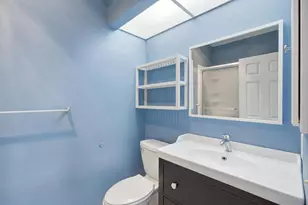 5805 Friars, San Diego, CA 92110 - Photo 18