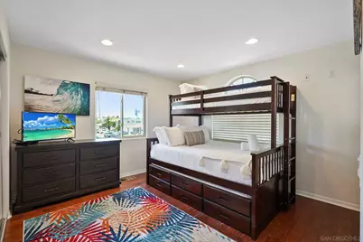  1311-15 Pacific Beach Dr, San Diego, CA 92109 - Photo 16