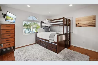  1311-15 Pacific Beach Dr, San Diego, CA 92109 - Photo 62