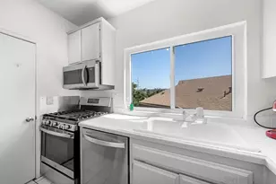 1124 Fresno St, San Diego, CA 92110 - Photo 10