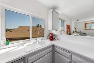1124 Fresno St, San Diego, CA 92110 - Photo 16
