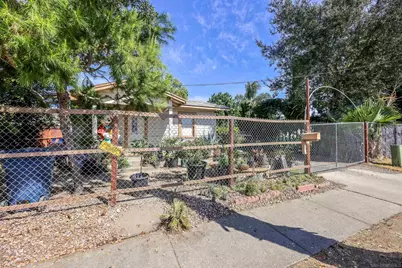  418 E Pennsylvania, Escondido, CA 92025 - Photo 2