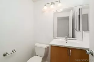 8268 Gilman Dr, La Jolla, CA 92037 - Photo 12