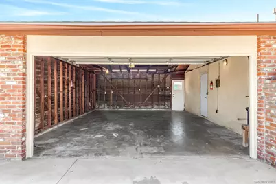  926 Maria Way, Chula Vista, CA 91911 - Photo 34