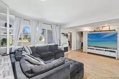  9239 Bellagio Rd, Santee, CA 92071 - Photo 12