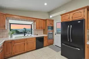 3341 Mt Laurence Dr, San Diego, CA 92117 - Photo 36