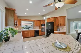 3341 Mt Laurence Dr, San Diego, CA 92117 - Photo 32
