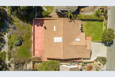  2268 Valley Road, Oceanside, CA 92056 - Photo 2