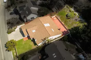 2268 Valley Rd, Oceanside, CA 92056 - Photo 38