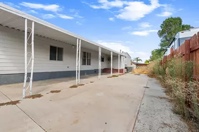  26091 San Quintin Rd, Menifee, CA 92584 - Photo 32