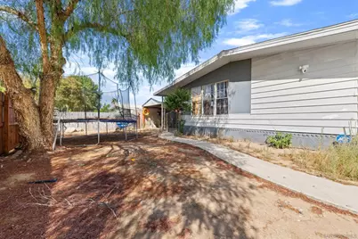  26091 San Quintin Rd, Menifee, CA 92584 - Photo 40