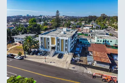  2470 C Street, San Diego, CA 92102 - Photo 8