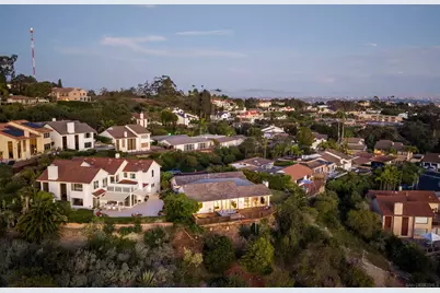  7160 Caminito Pepino, La Jolla, CA 92037 - Photo 72