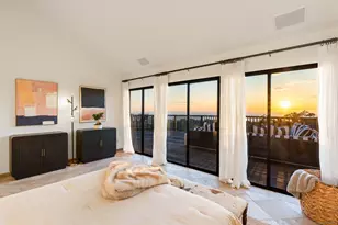 7160 Caminito Pepino, La Jolla, CA 92037 - Photo 18