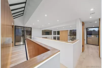  7376 Fay Ave, La Jolla, CA 92037 - Photo 32