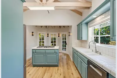  1644 Tamarack Ave, Carlsbad, CA 92008 - Photo 8