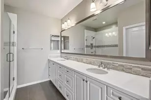 16320 Veridian Cir, San Diego, CA 92127 - Photo 12