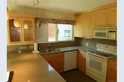  2306 Caminito Andada, San Diego, CA 92107 - Photo 10