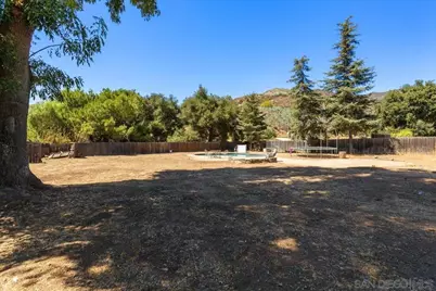  3620 Foxley Dr, Escondido, CA 92027 - Photo 34
