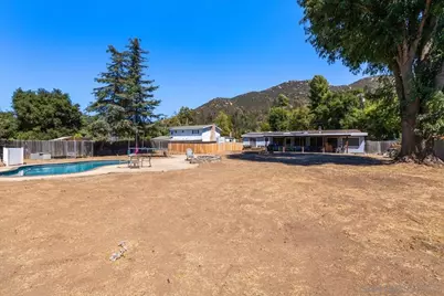  3620 Foxley Dr, Escondido, CA 92027 - Photo 26