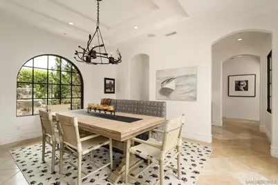  1040 Crest Dr, Encinitas, CA 92024 - Photo 26