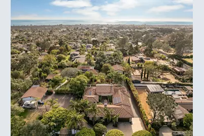  1040 Crest Dr, Encinitas, CA 92024 - Photo 4
