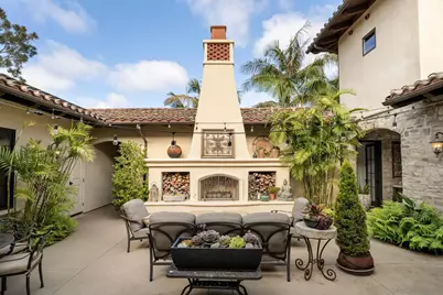  1040 Crest Dr, Encinitas, CA 92024 - Photo 24