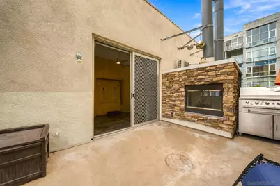  985 Island #7, San Diego, CA 92101 - Photo 22