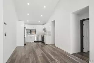 6186 Agee St, San Diego, CA 92122 - Photo 4