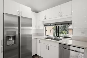 6186 Agee St, San Diego, CA 92122 - Photo 2