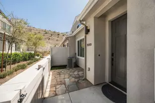 35169 Rangpur Ln, Fallbrook, CA 92028 - Photo 6