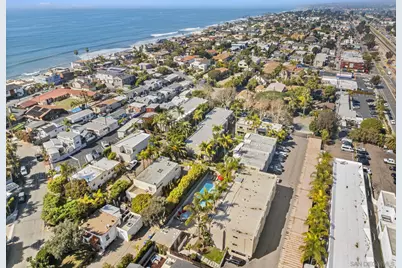  155 W Glaucus #C, Encinitas, CA 92024 - Photo 16