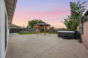 5241 Jamestown, San Diego, CA 92117 - Photo 20