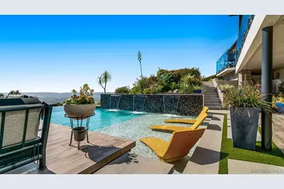  7173 Obelisco Cir, Carlsbad, CA 92009 - Photo 8