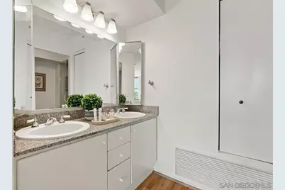  500 W Harbor Dr. #504, San Diego, CA 92101 - Photo 30