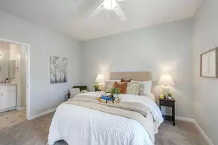 10872 Sabre Hill Dr, San Diego, CA 92128 - Photo 18