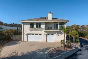475 Canyon Rim, El Cajon, CA 92021 - Photo 2