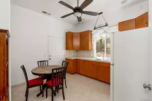 475 Canyon Rim, El Cajon, CA 92021 - Photo 14