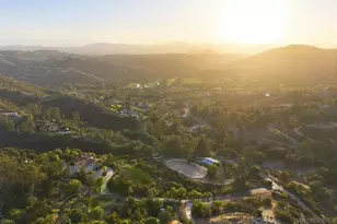 18151 Old Coach Rd, Poway, CA 92064 - Photo 4