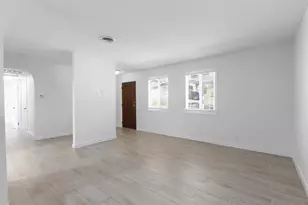 2821 Macdonald, Oceanside, CA 92054 - Photo 6