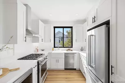  1602 San Remo Place #201, Encinitas, CA 92024 - Photo 6