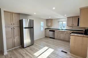 6460 Convoy Ct, San Diego, CA 92117 - Photo 4